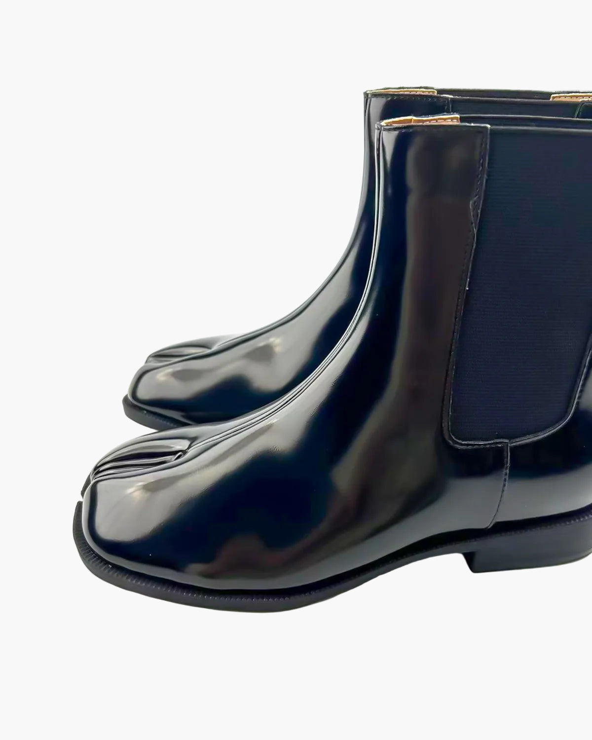 #color_patentleatherblack