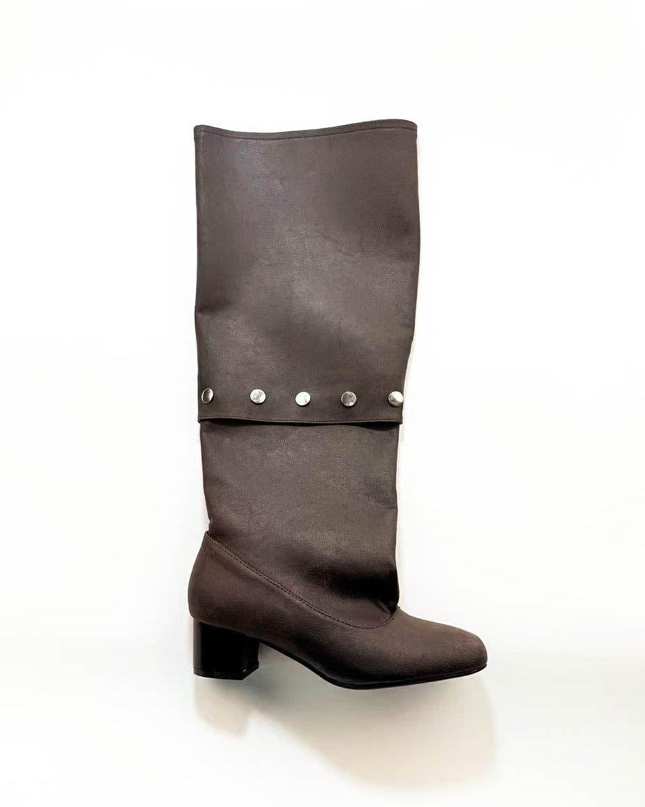 color_brown