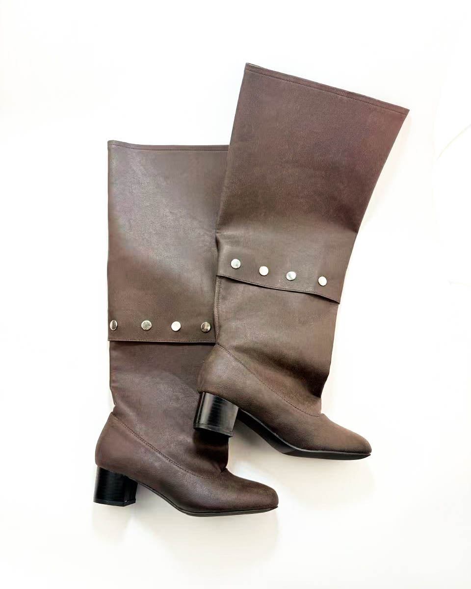 color_brown