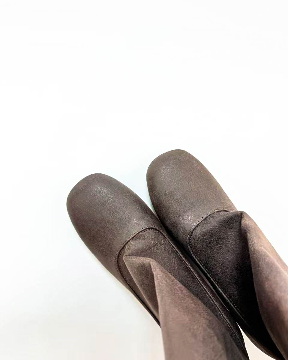 color_brown