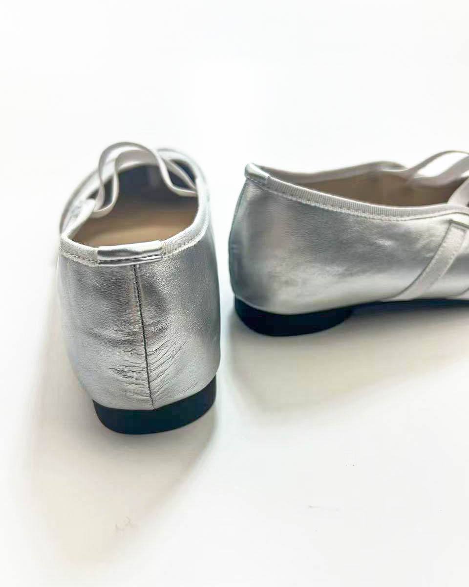 #color_silver
