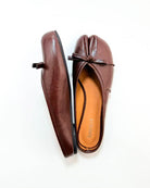 color_brown