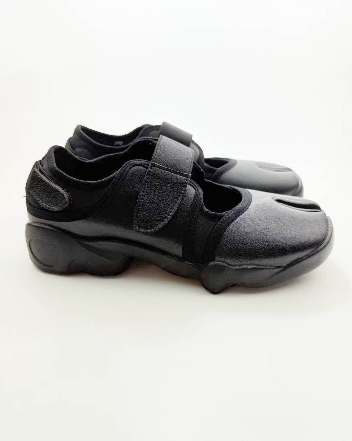 #color_blackleather