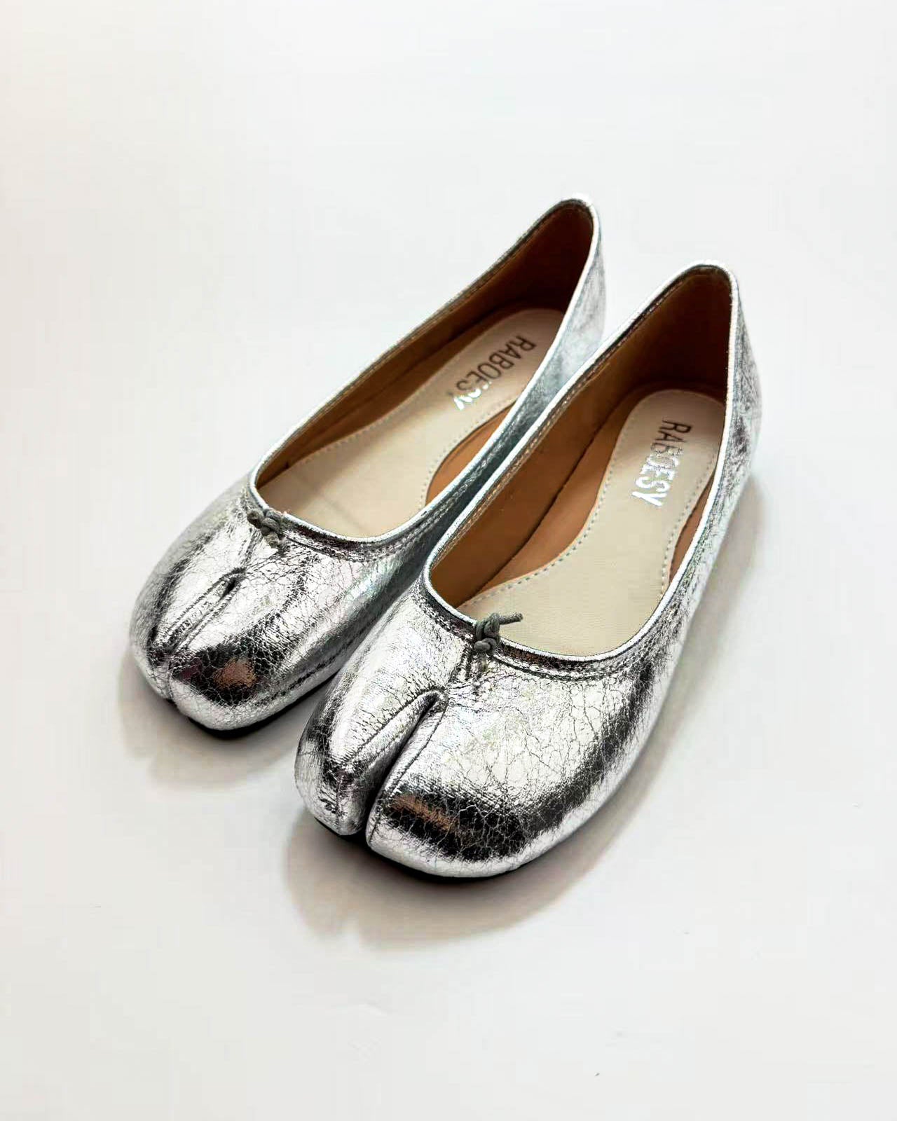 #color_silver
