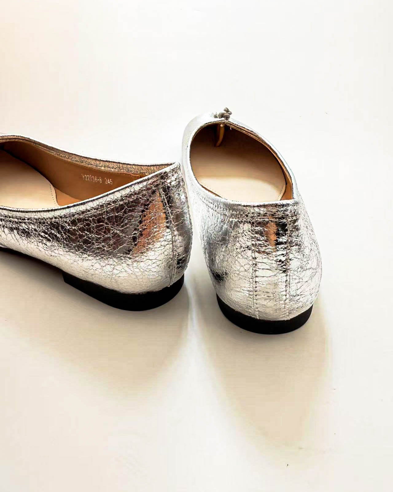 #color_silver