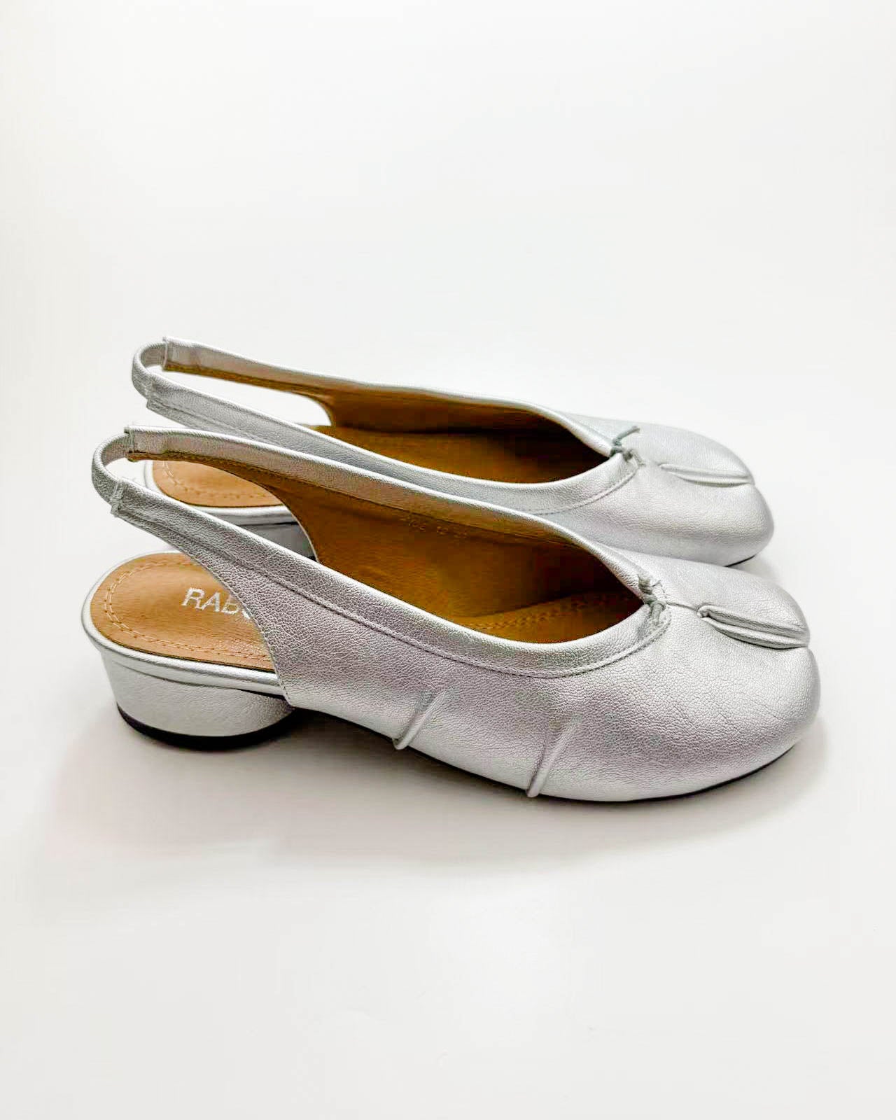 #color_silver