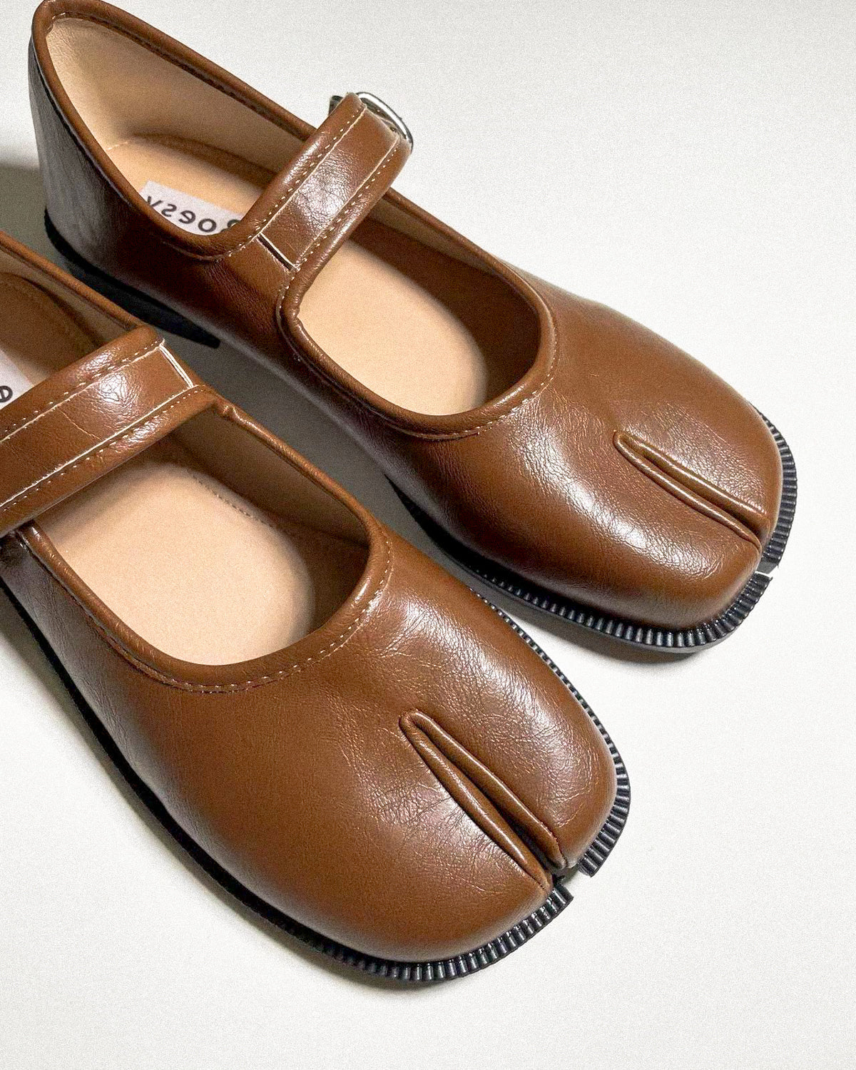 #color_brown