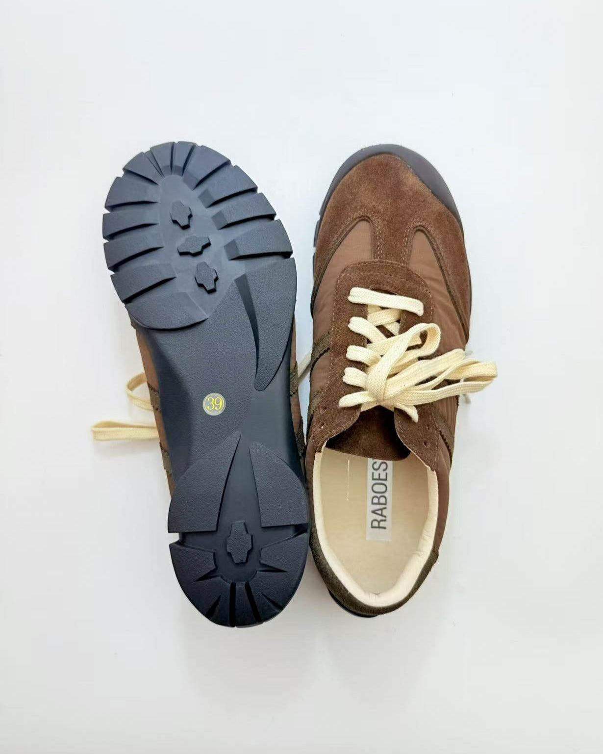 color_brown