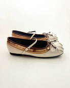 color_beige