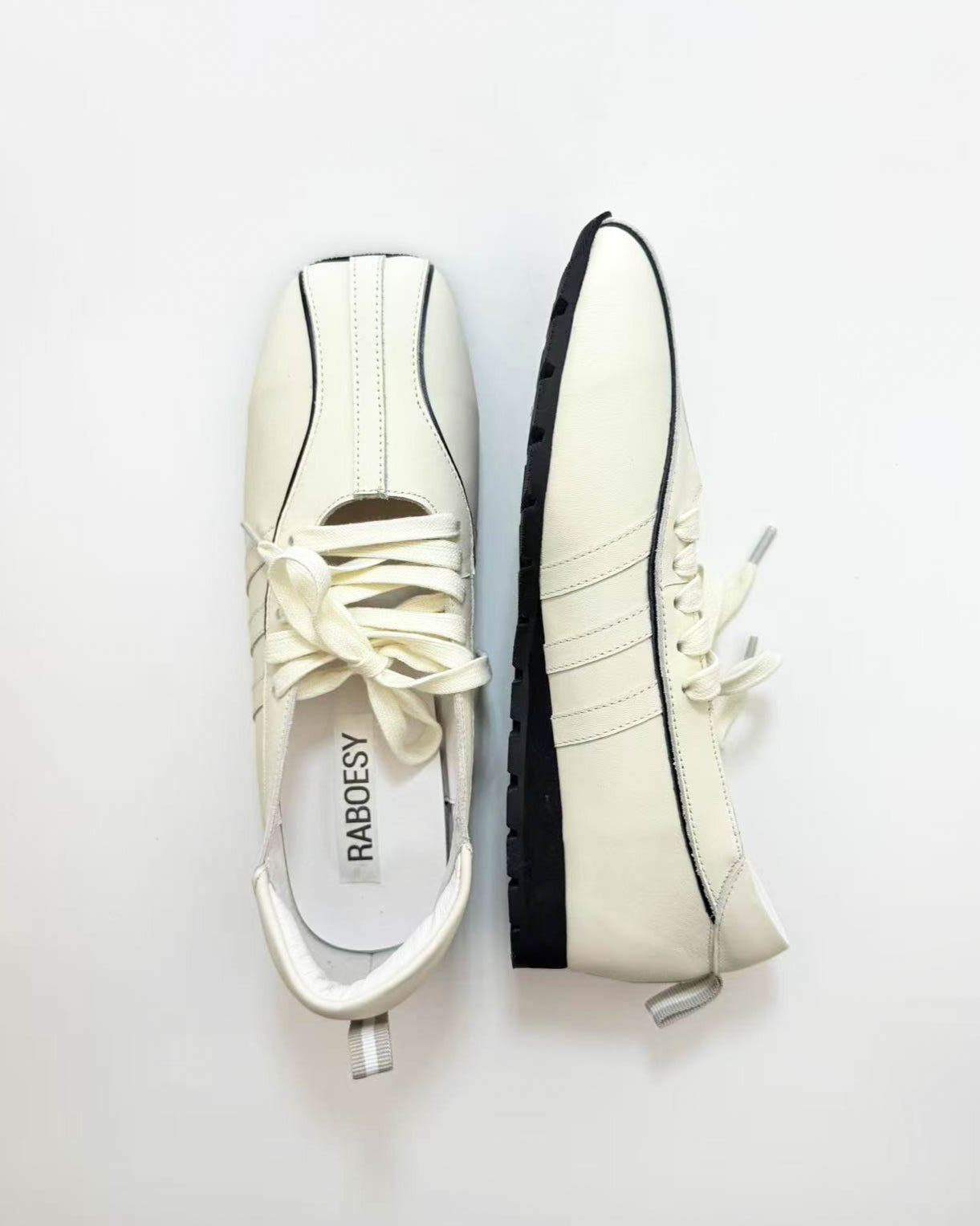 #color_white