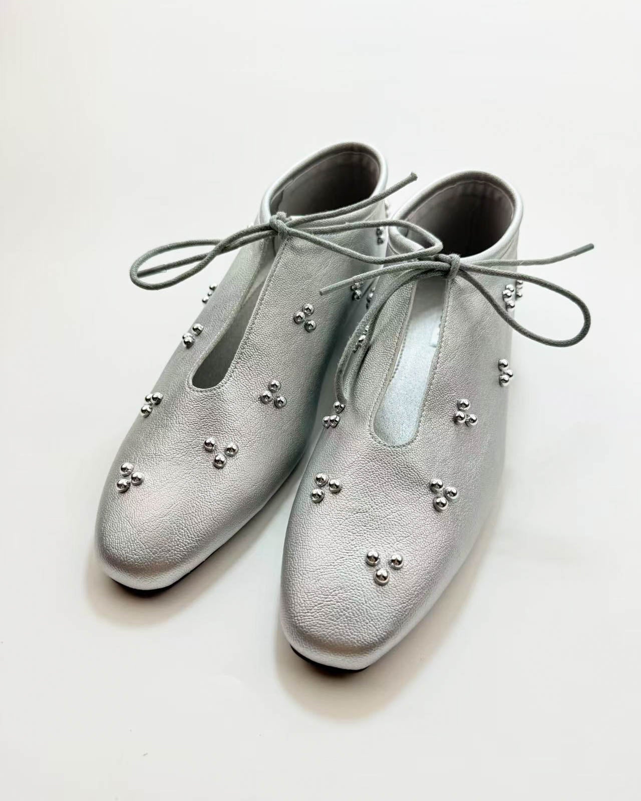 #color_silver