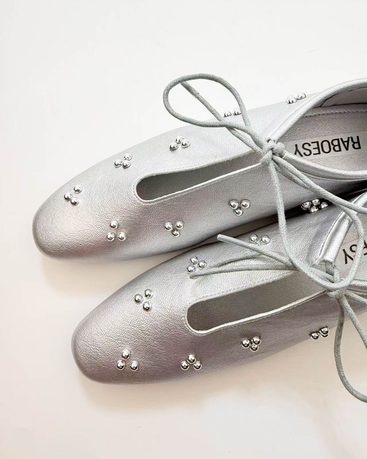 #color_silver