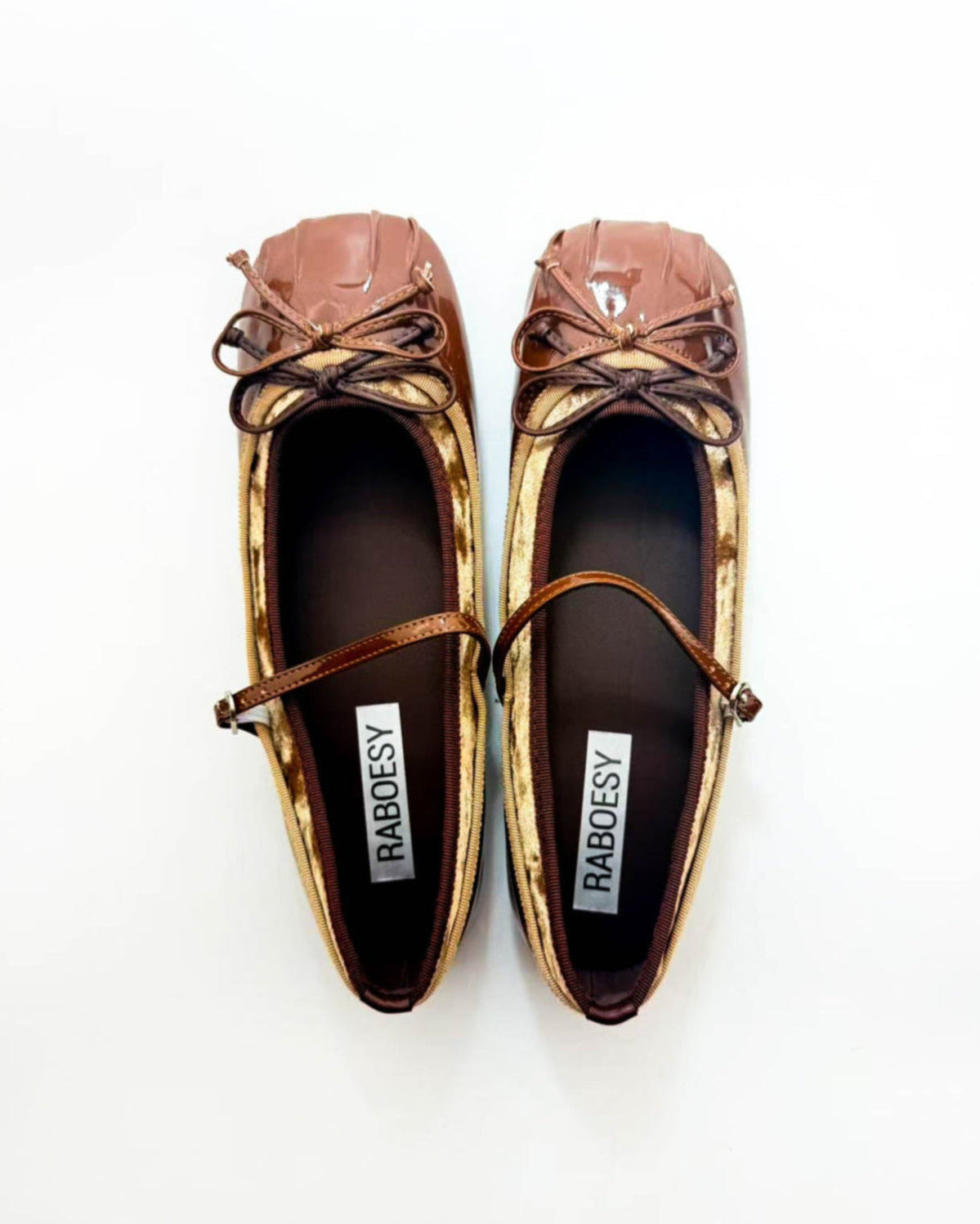 color_brown
