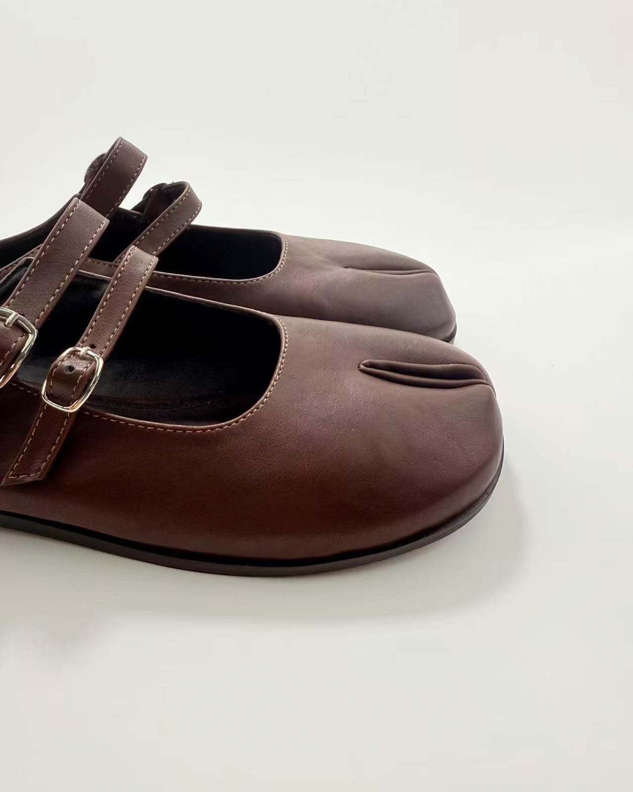 color_brown