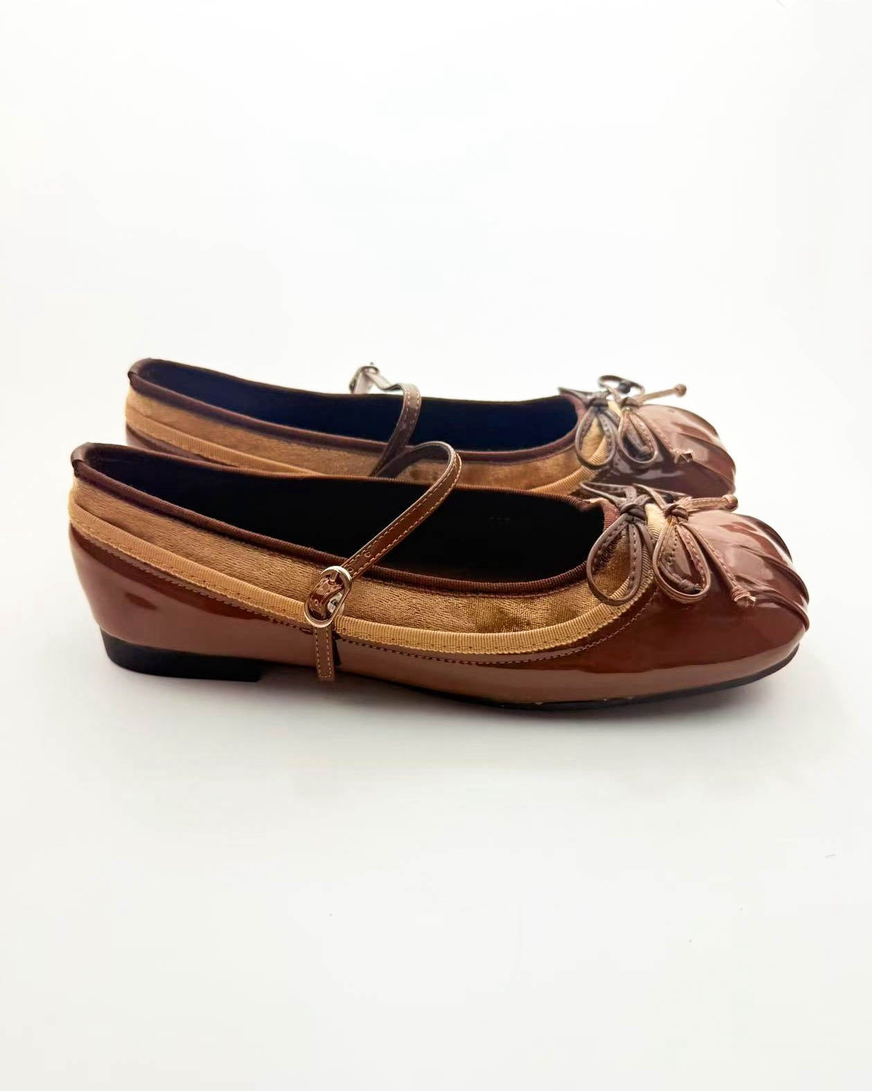 color_brown