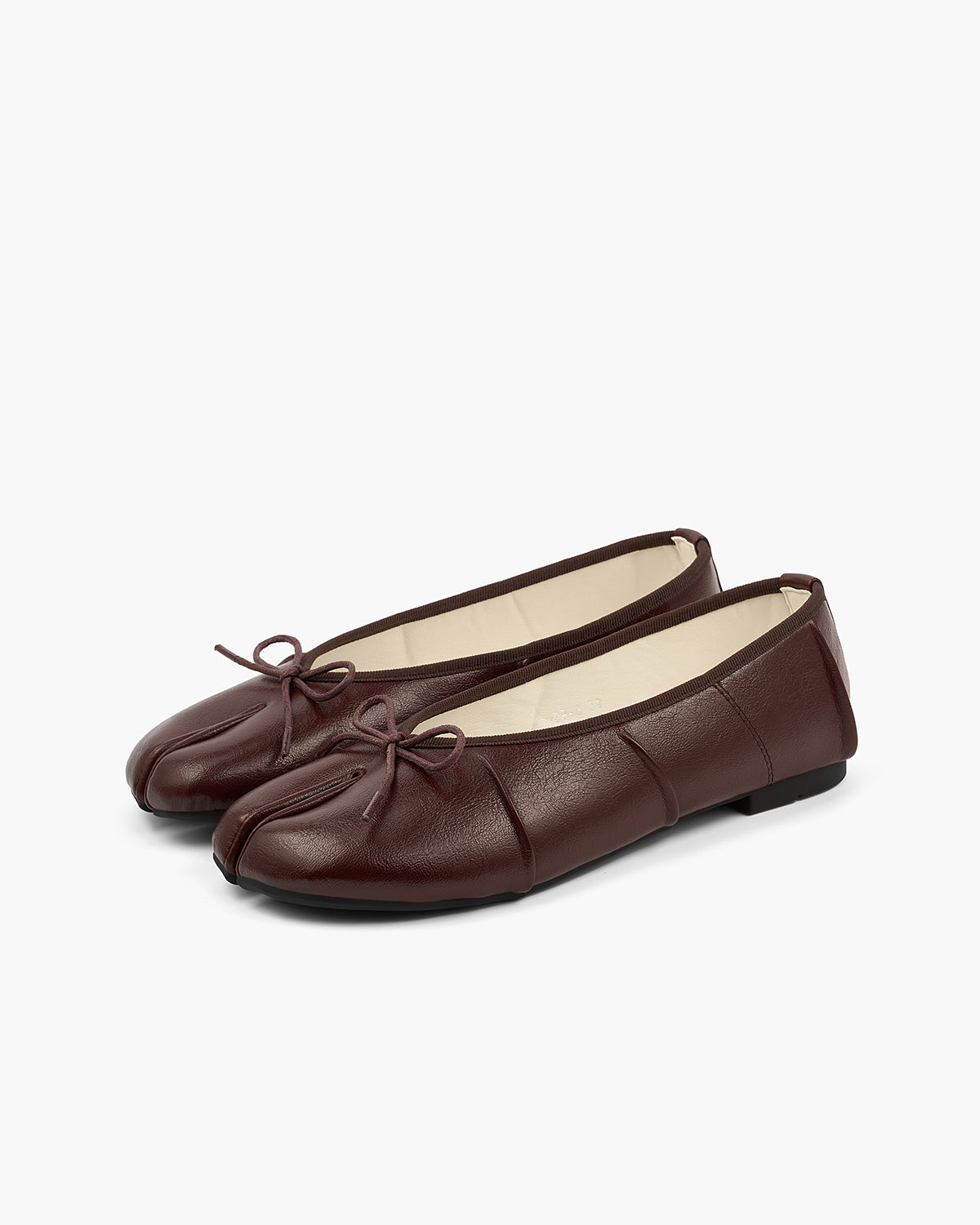 Soft Wrinkles Tabi Ballet Flats