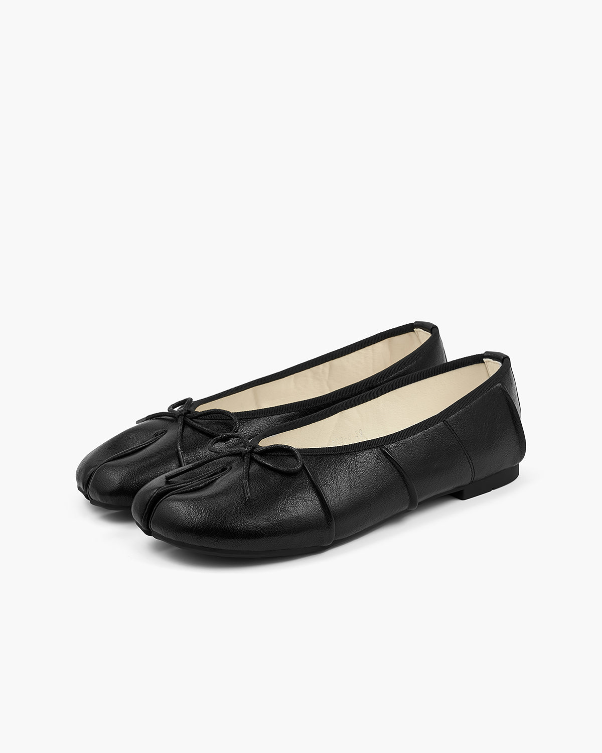 Soft Wrinkles Tabi Ballet Flats