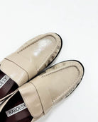 color_khaki