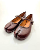 color_brown