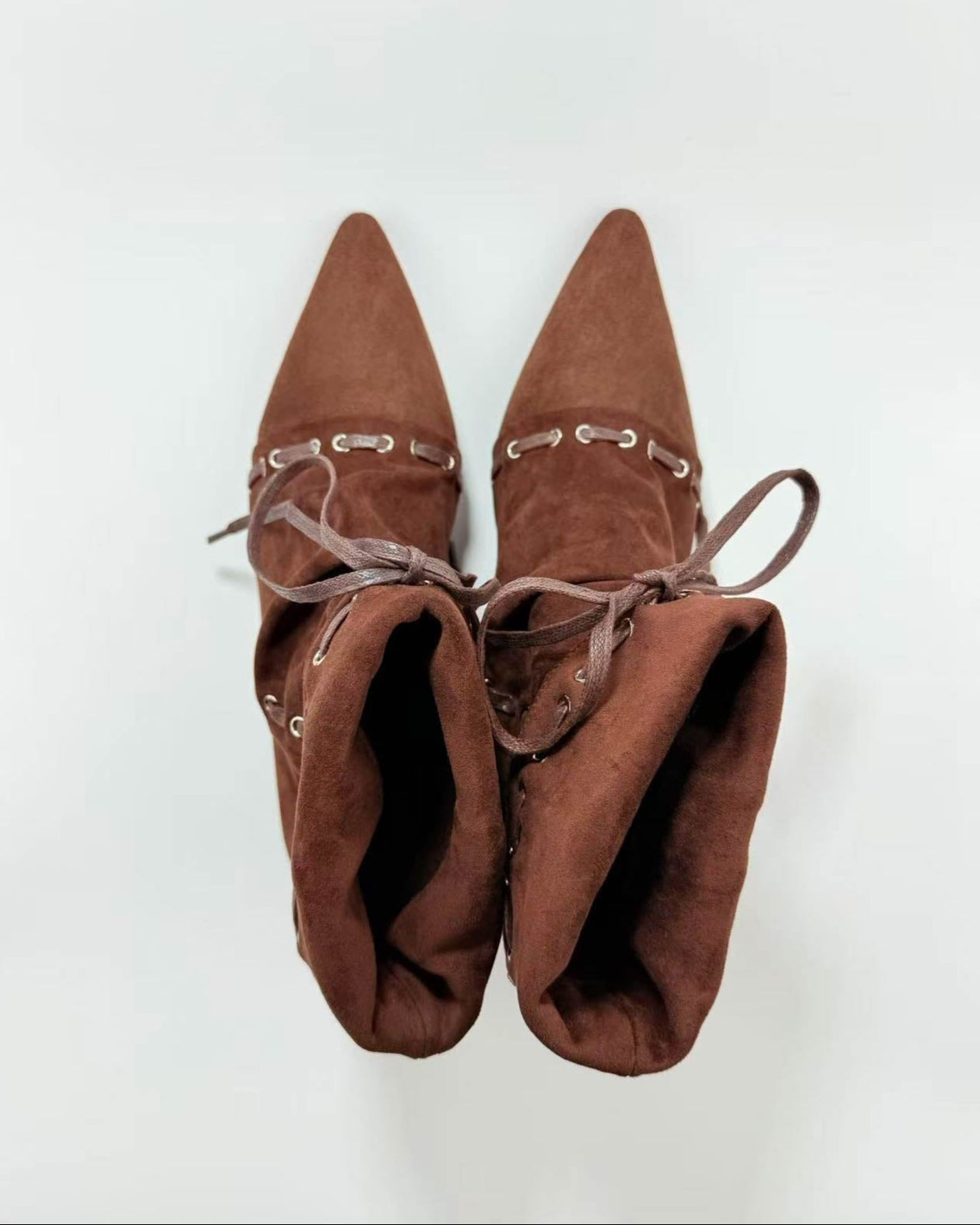 color_brown
