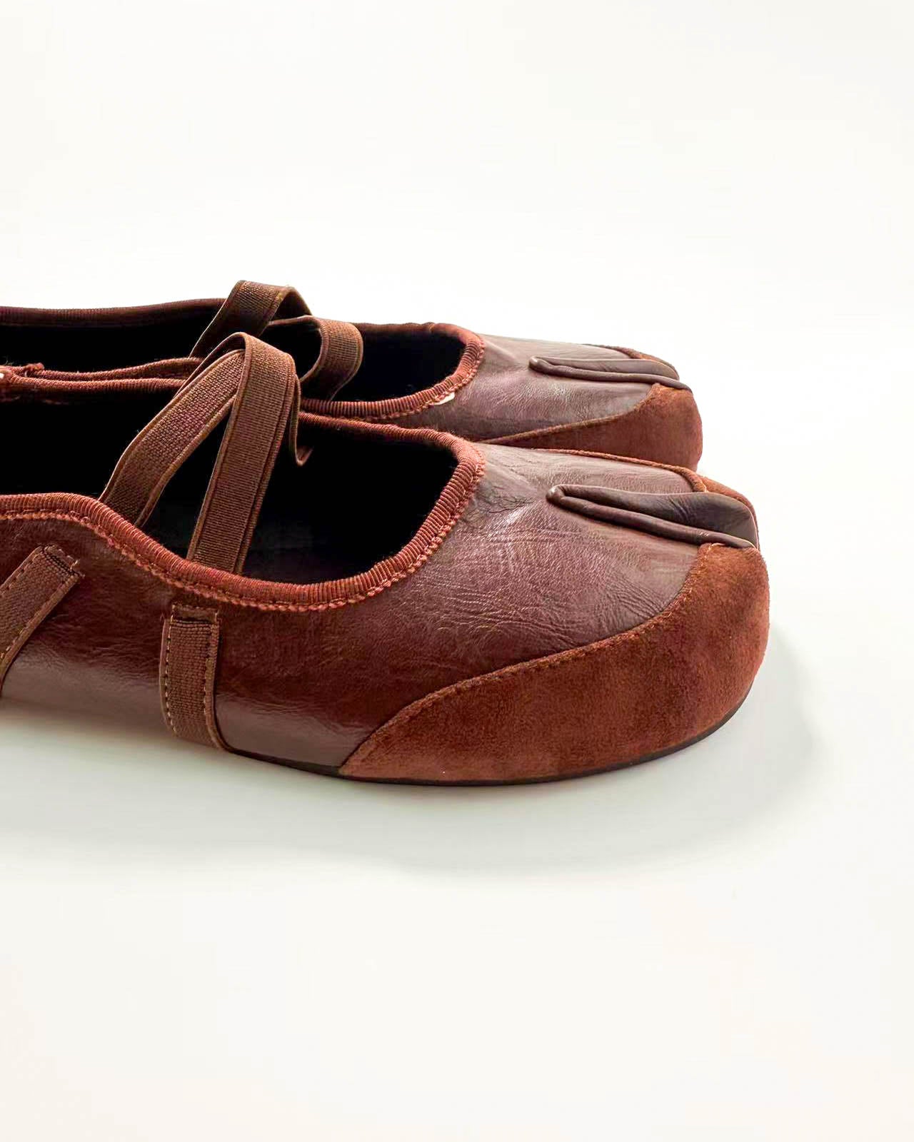 color_brown