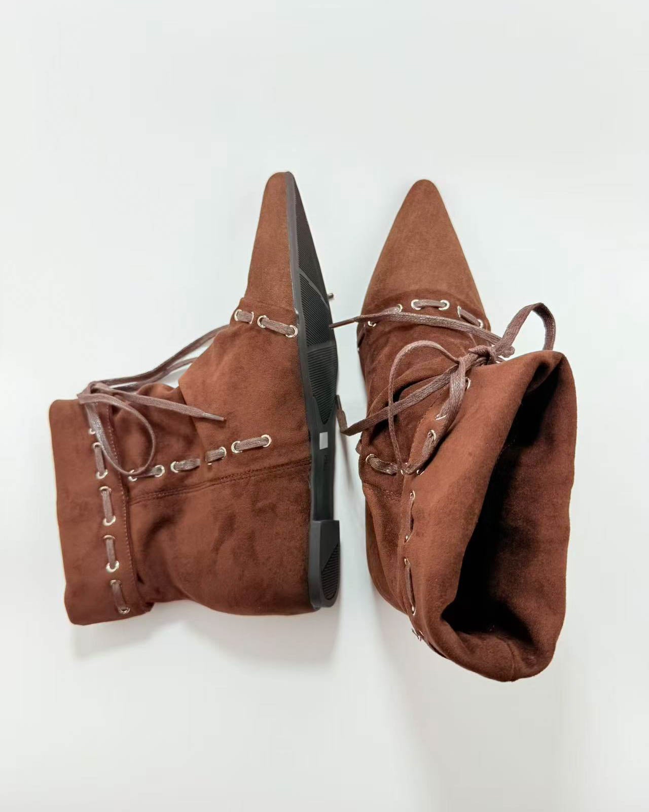 color_brown