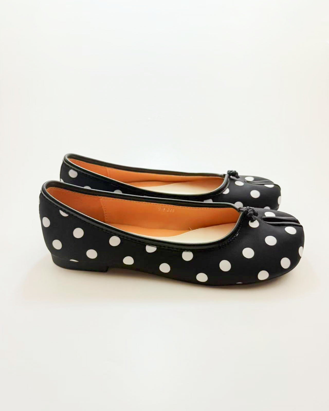 color_polka dots